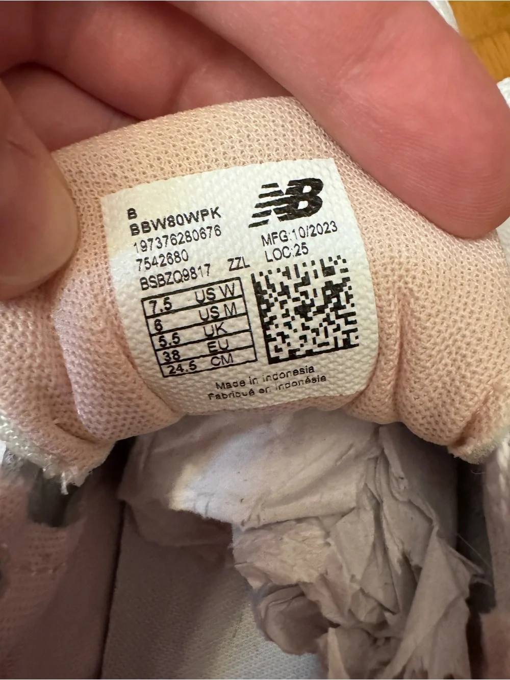 New Balance White & Light Pink Sneakers